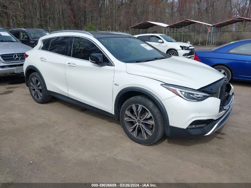 2017 INFINITI QX30 PREMIUM