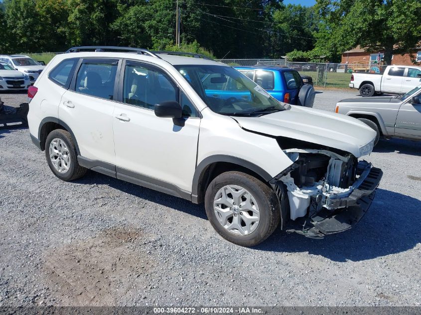 2022 SUBARU FORESTER