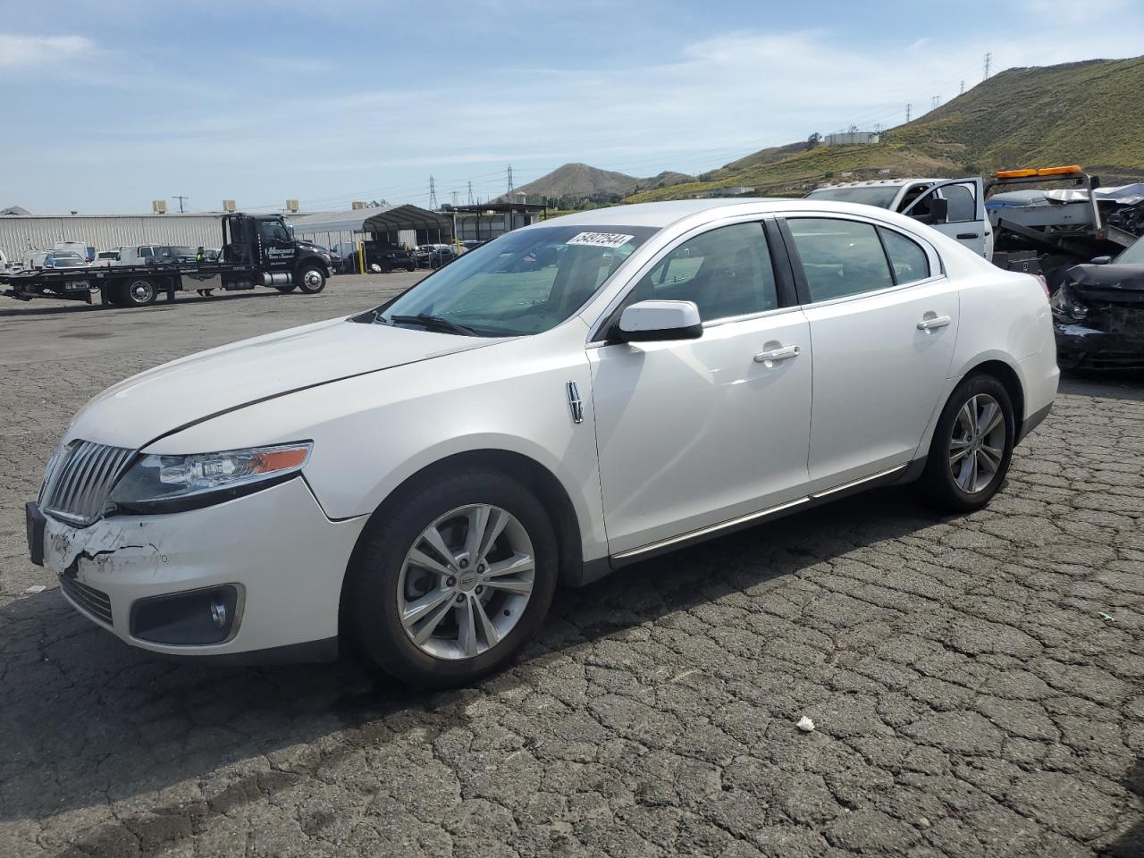 2010 LINCOLN MKS