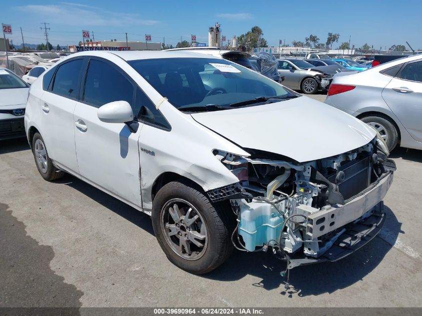 2010 TOYOTA PRIUS III