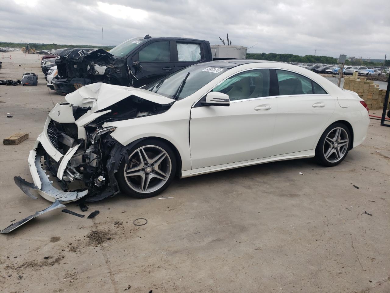 2014 MERCEDES-BENZ CLA 250