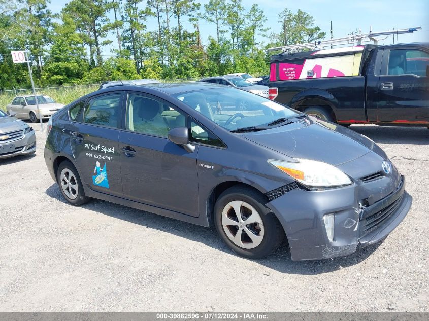 2014 TOYOTA PRIUS THREE