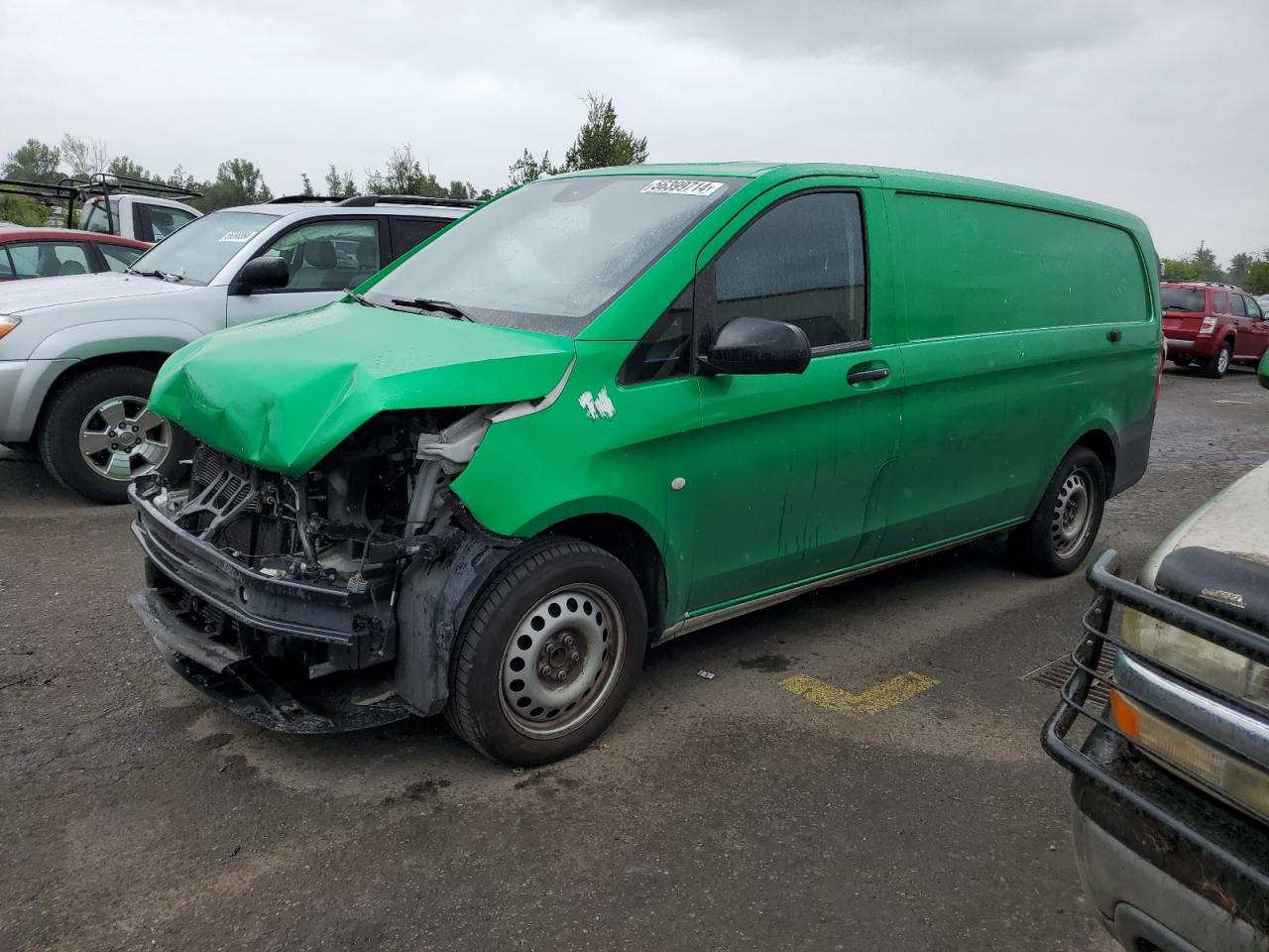 2016 MERCEDES-BENZ METRIS