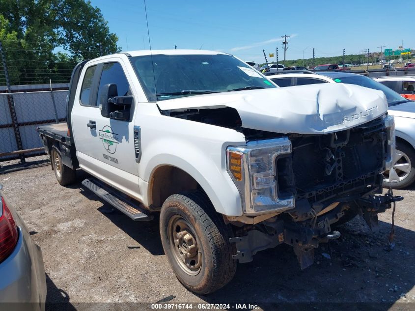 2019 FORD F-350 XL