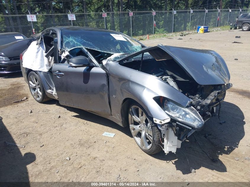 2015 INFINITI Q70 3.7