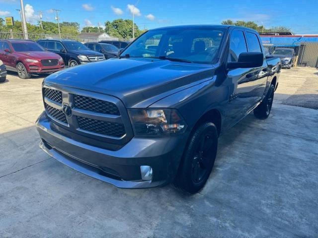 2017 RAM 1500 ST