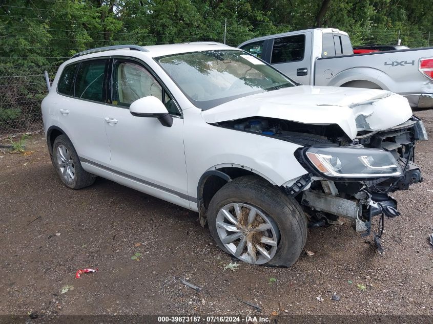 2015 VOLKSWAGEN TOUAREG V6