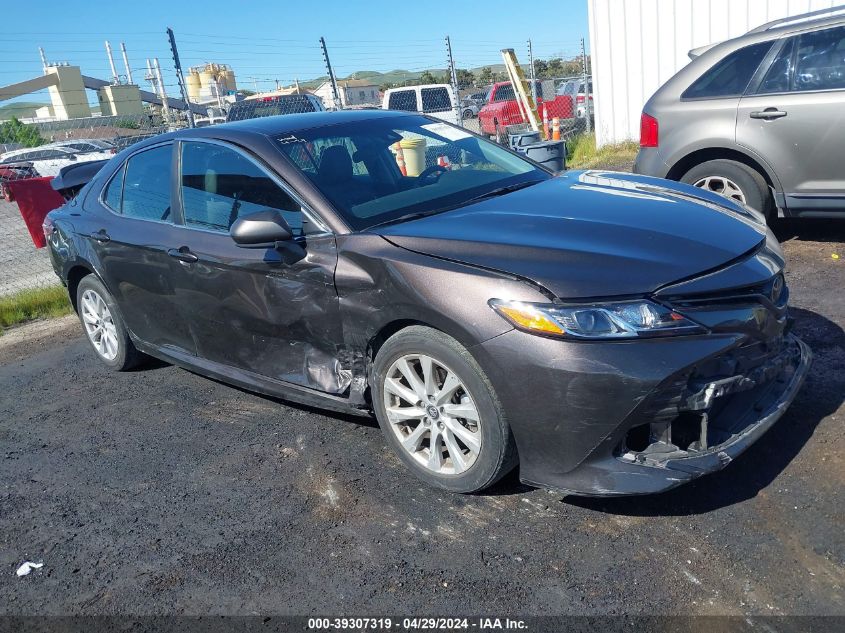 2018 TOYOTA CAMRY LE