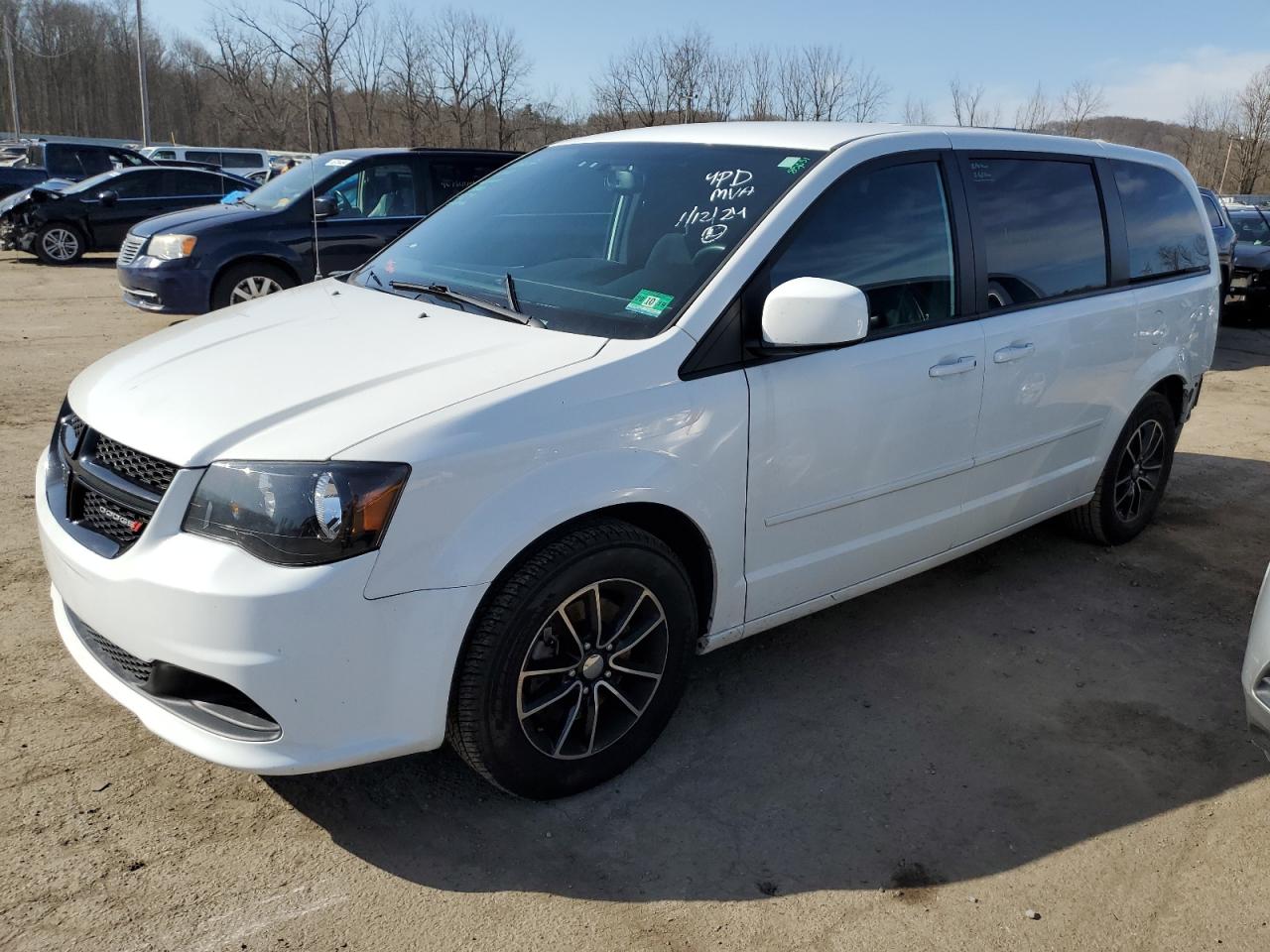 2017 DODGE GRAND CARAVAN SE