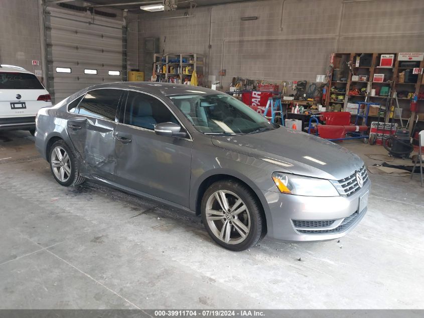 2014 VOLKSWAGEN PASSAT 2.0L TDI SE