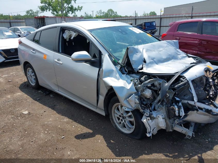 2021 TOYOTA PRIUS LE