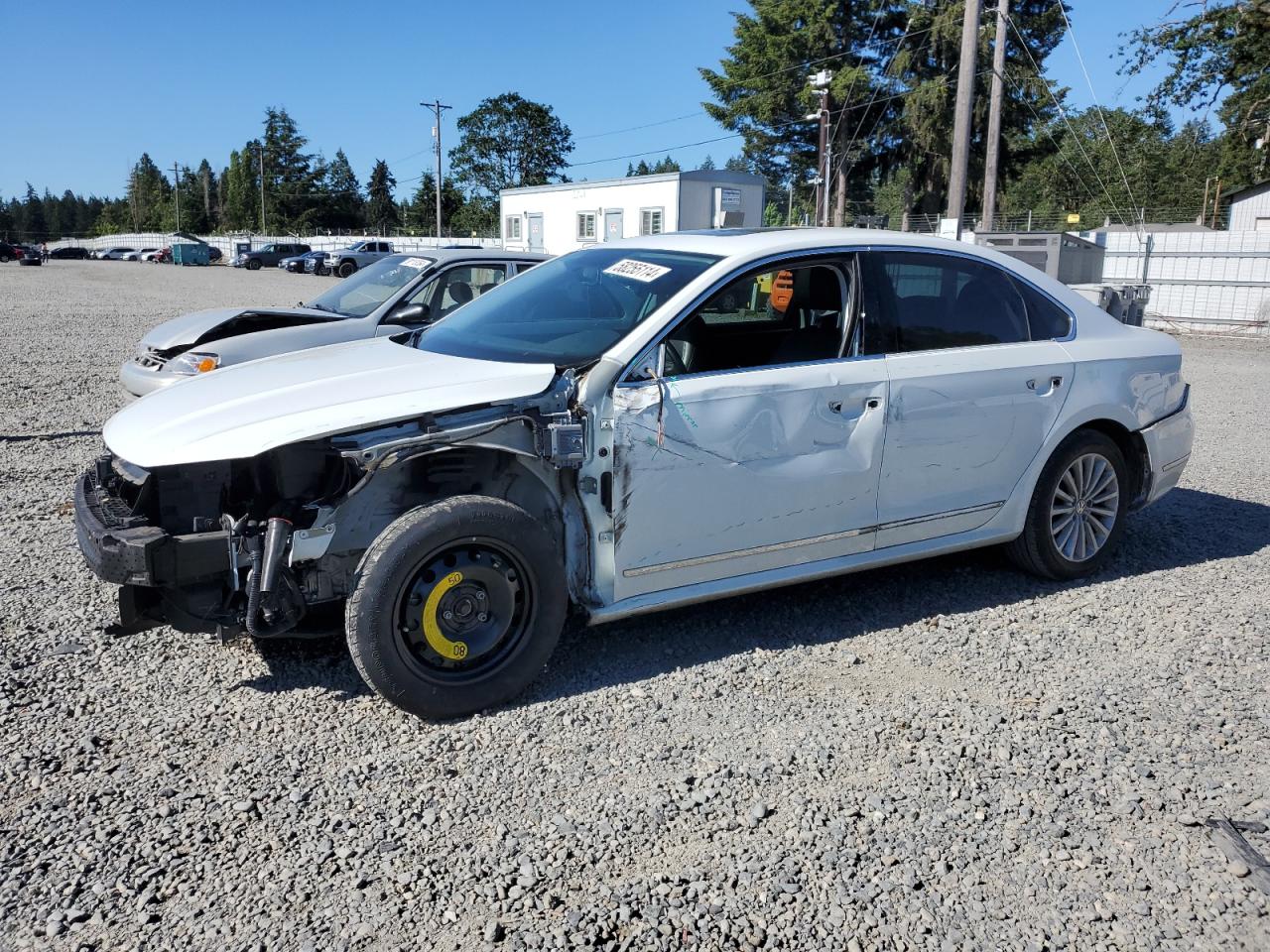 2017 VOLKSWAGEN PASSAT SE