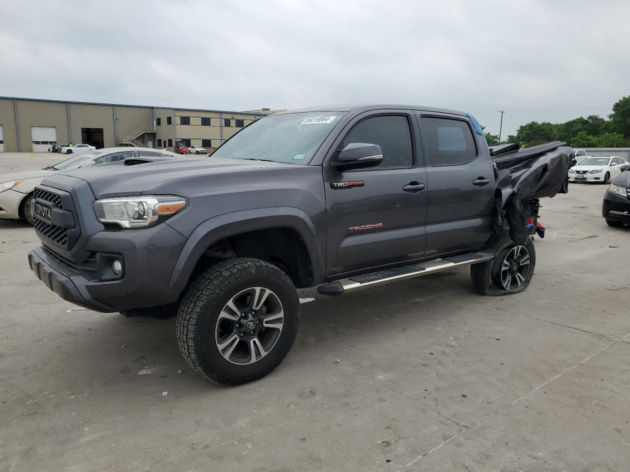 2018 TOYOTA TACOMA DOUBLE CAB