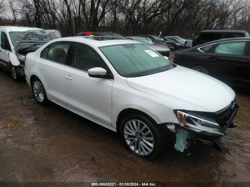 2013 VOLKSWAGEN JETTA 2.0L TDI