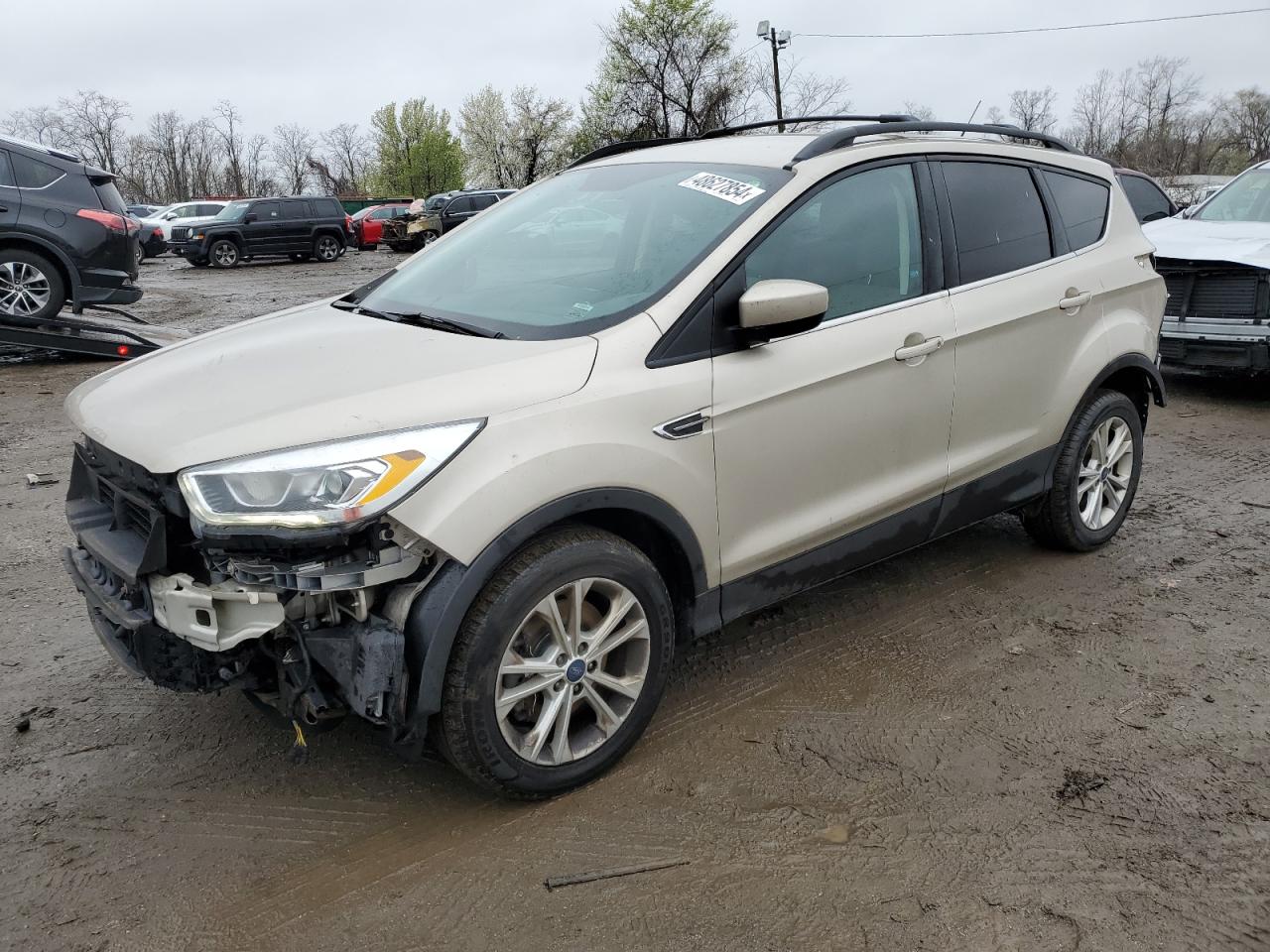 2017 FORD ESCAPE SE