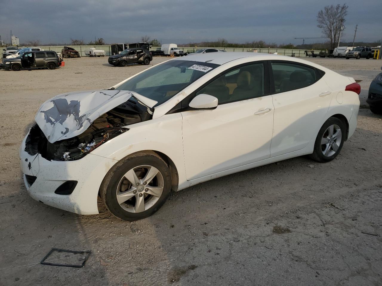 2013 HYUNDAI ELANTRA GLS