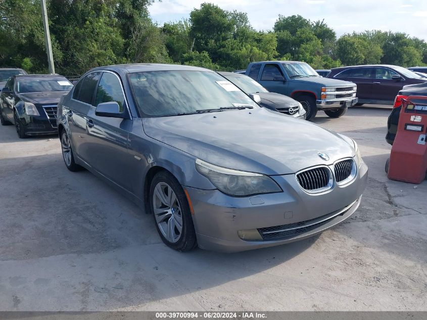 2010 BMW 528I