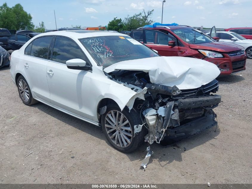 2015 VOLKSWAGEN JETTA 1.8T SE