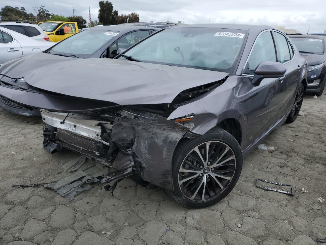 2018 TOYOTA CAMRY L