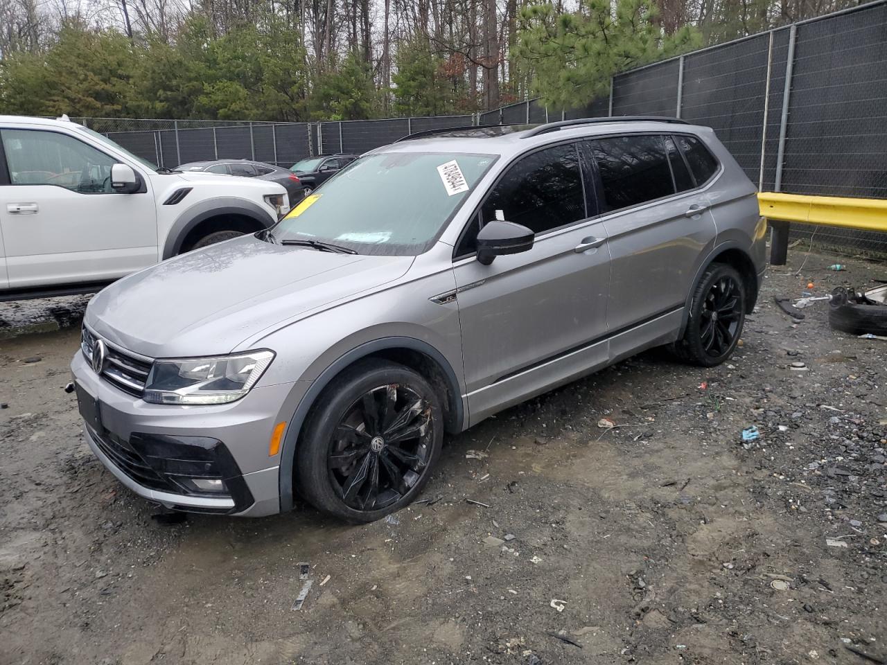 2021 VOLKSWAGEN TIGUAN SE