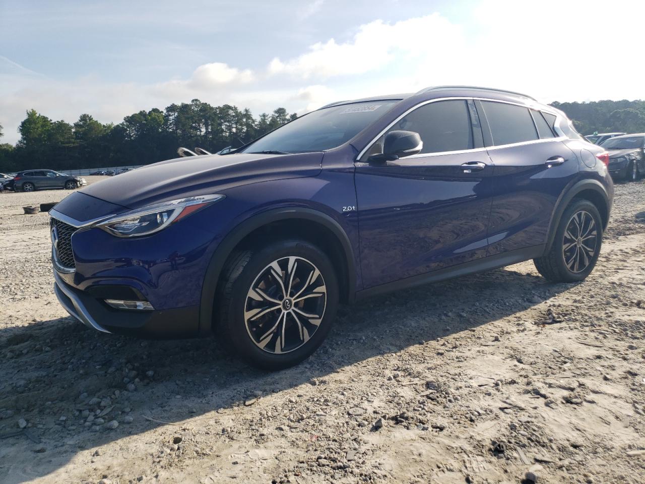 2018 INFINITI QX30 BASE