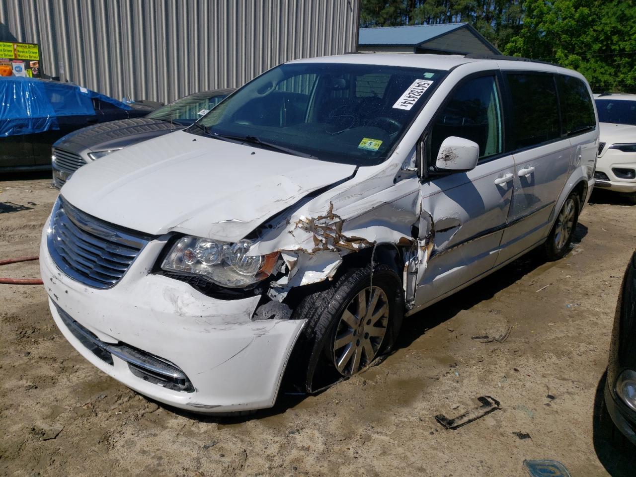 2016 CHRYSLER TOWN & COUNTRY TOURING