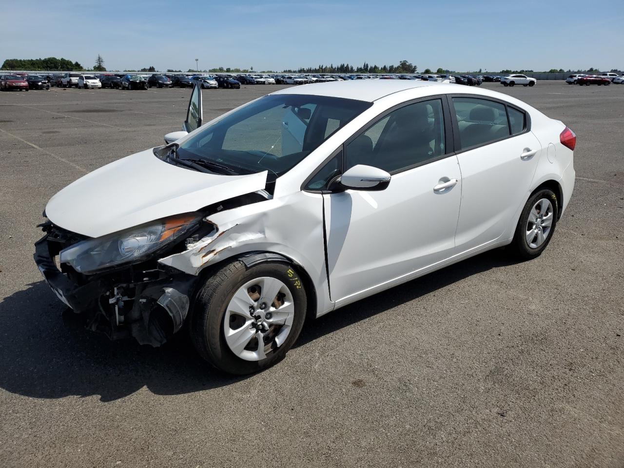 2015 KIA FORTE LX