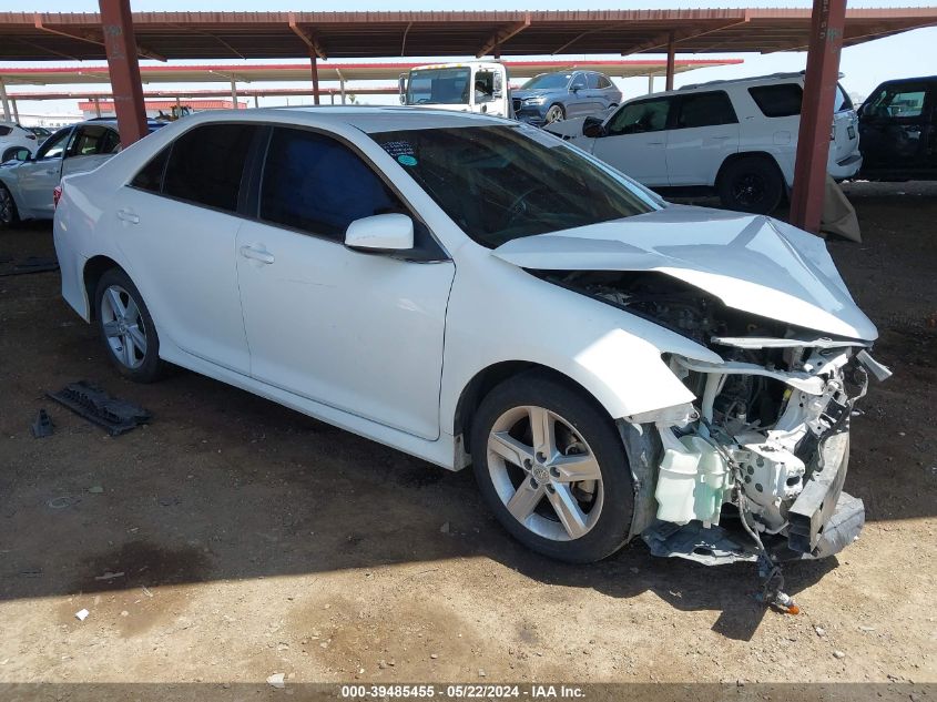 2012 TOYOTA CAMRY SE