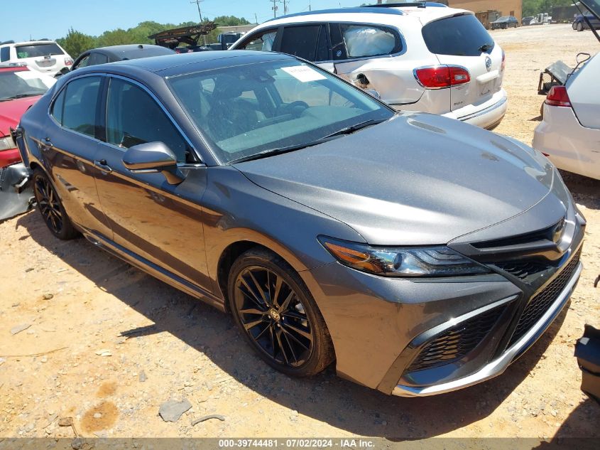 2023 TOYOTA CAMRY XSE