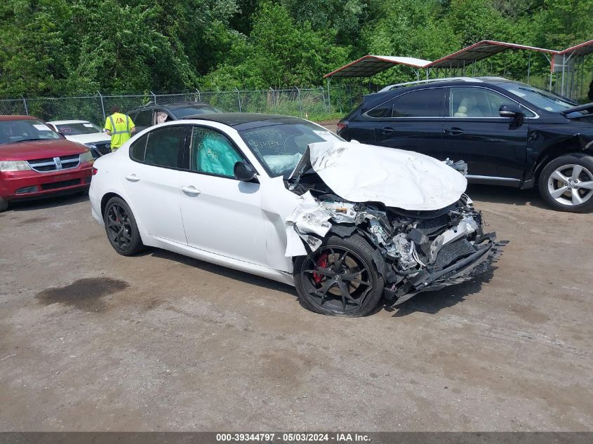 2017 ALFA ROMEO GIULIA AWD