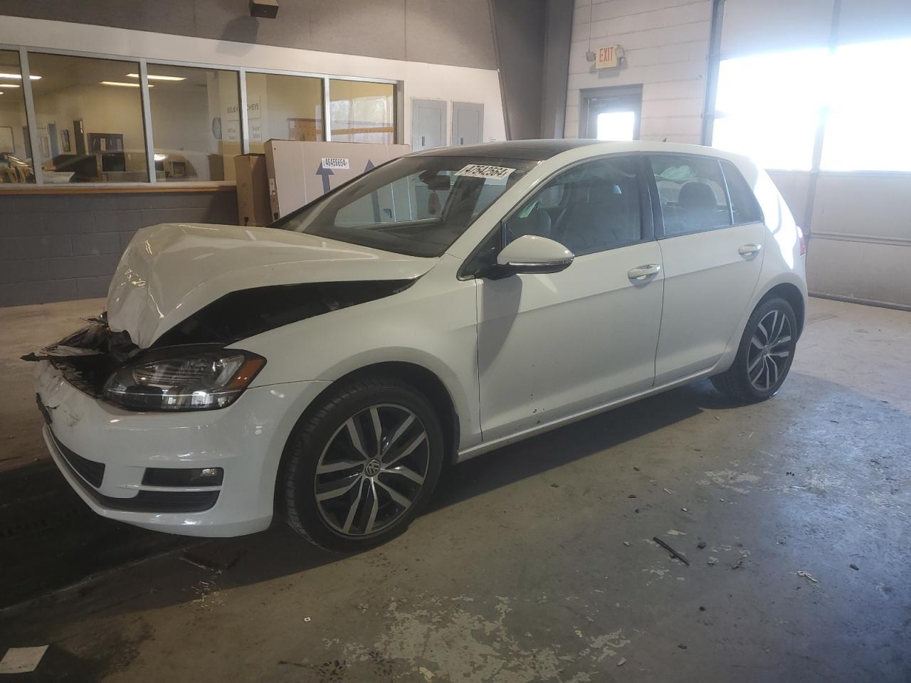 2015 VOLKSWAGEN GOLF