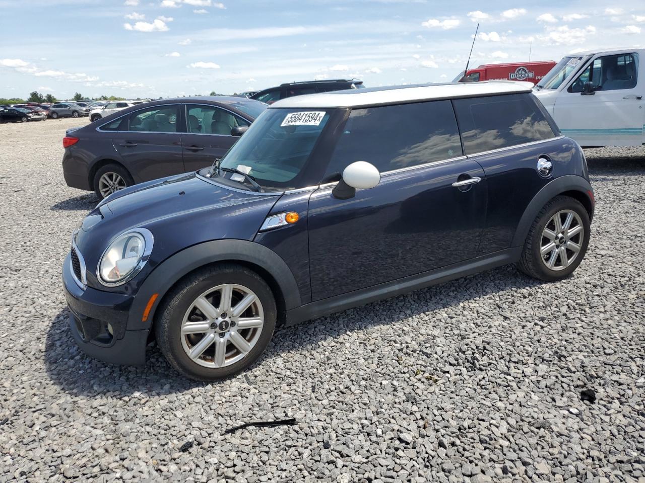 2013 MINI COOPER S