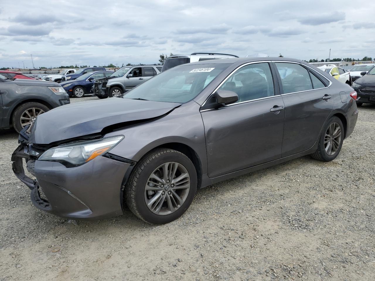 2016 TOYOTA CAMRY LE