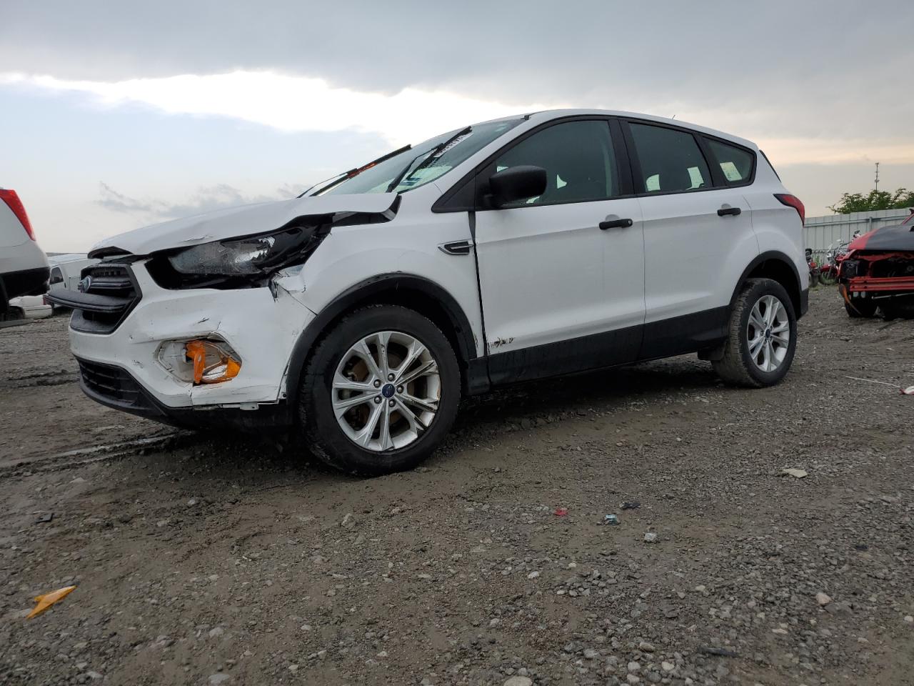 2019 FORD ESCAPE S