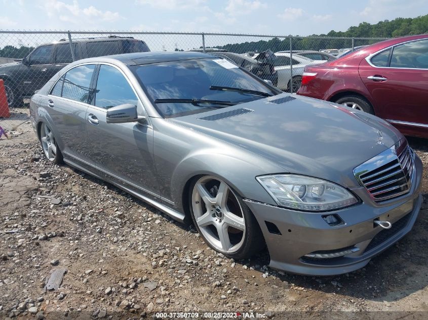 2013 MERCEDES-BENZ S 550