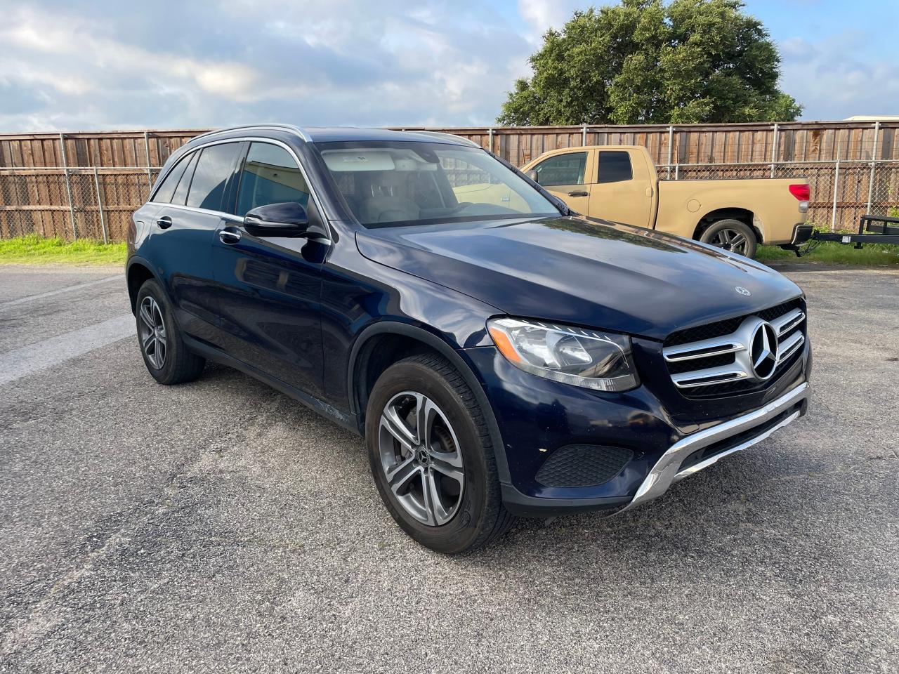 2019 MERCEDES-BENZ GLC 300