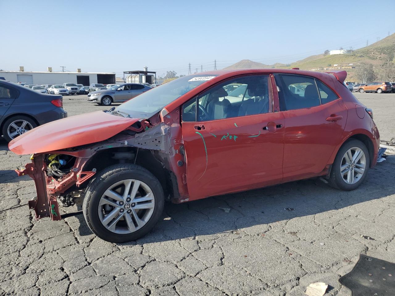 2019 TOYOTA COROLLA SE