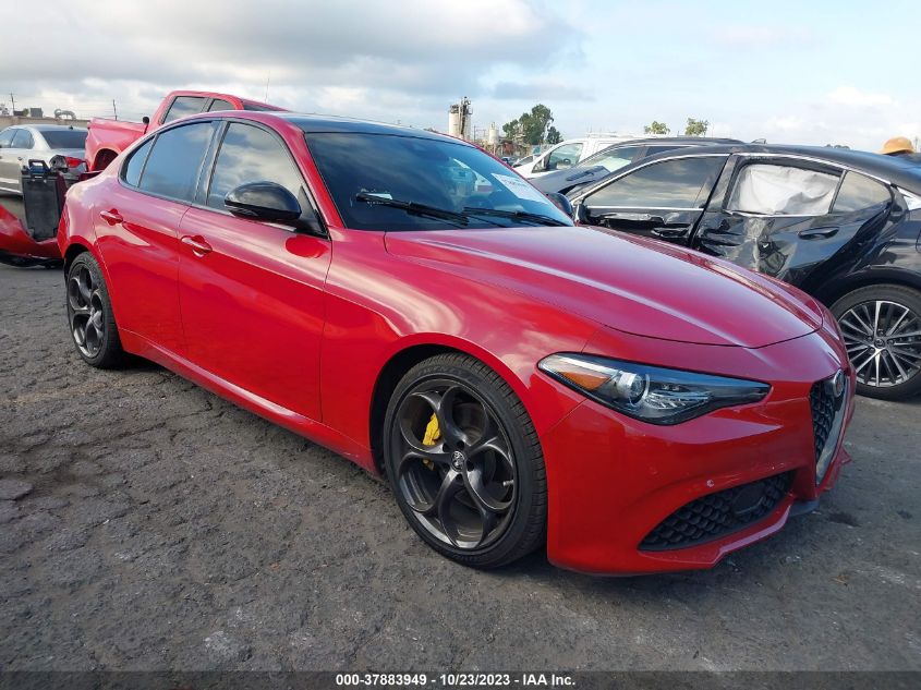 2020 ALFA ROMEO GIULIA TI SPORT RWD