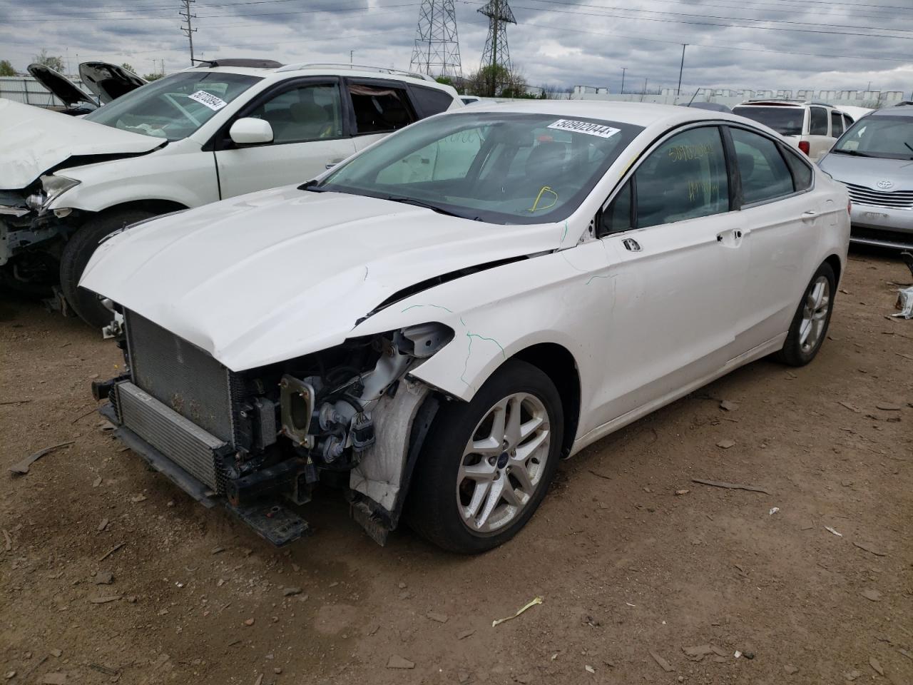 2013 FORD FUSION SE