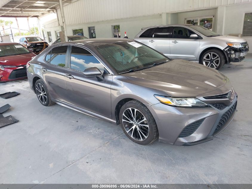 2019 TOYOTA CAMRY SE