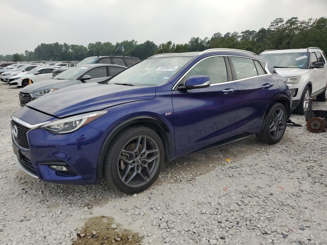 2018 INFINITI QX30 BASE