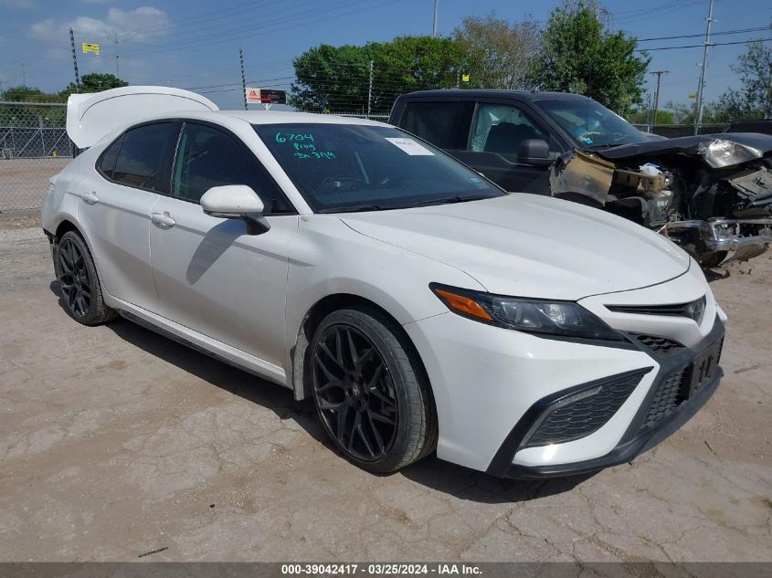 2023 TOYOTA CAMRY SE