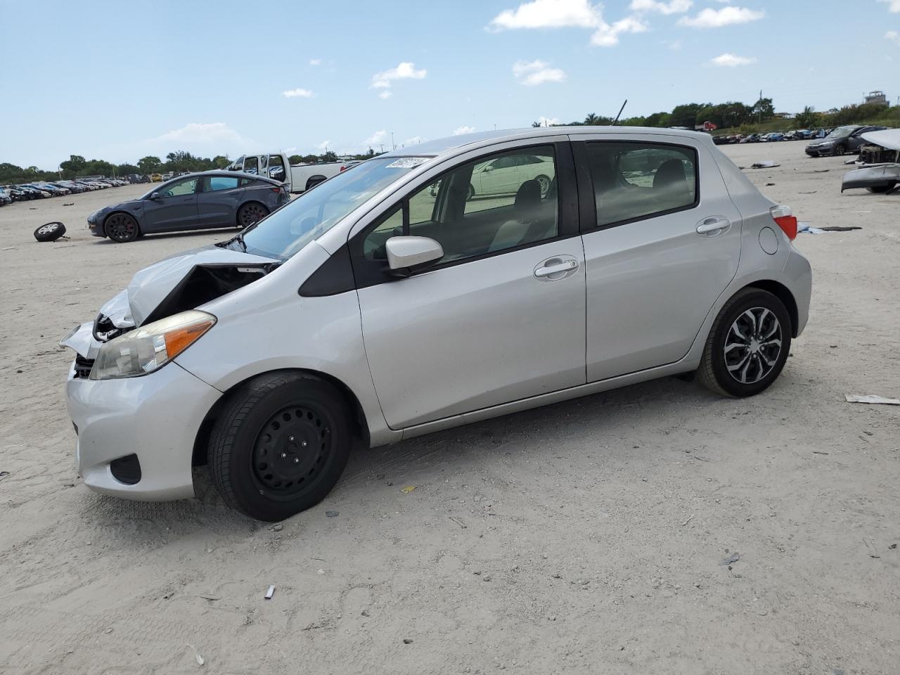 2013 TOYOTA YARIS