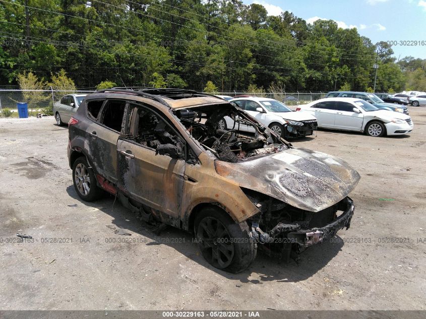 2013 FORD ESCAPE SE