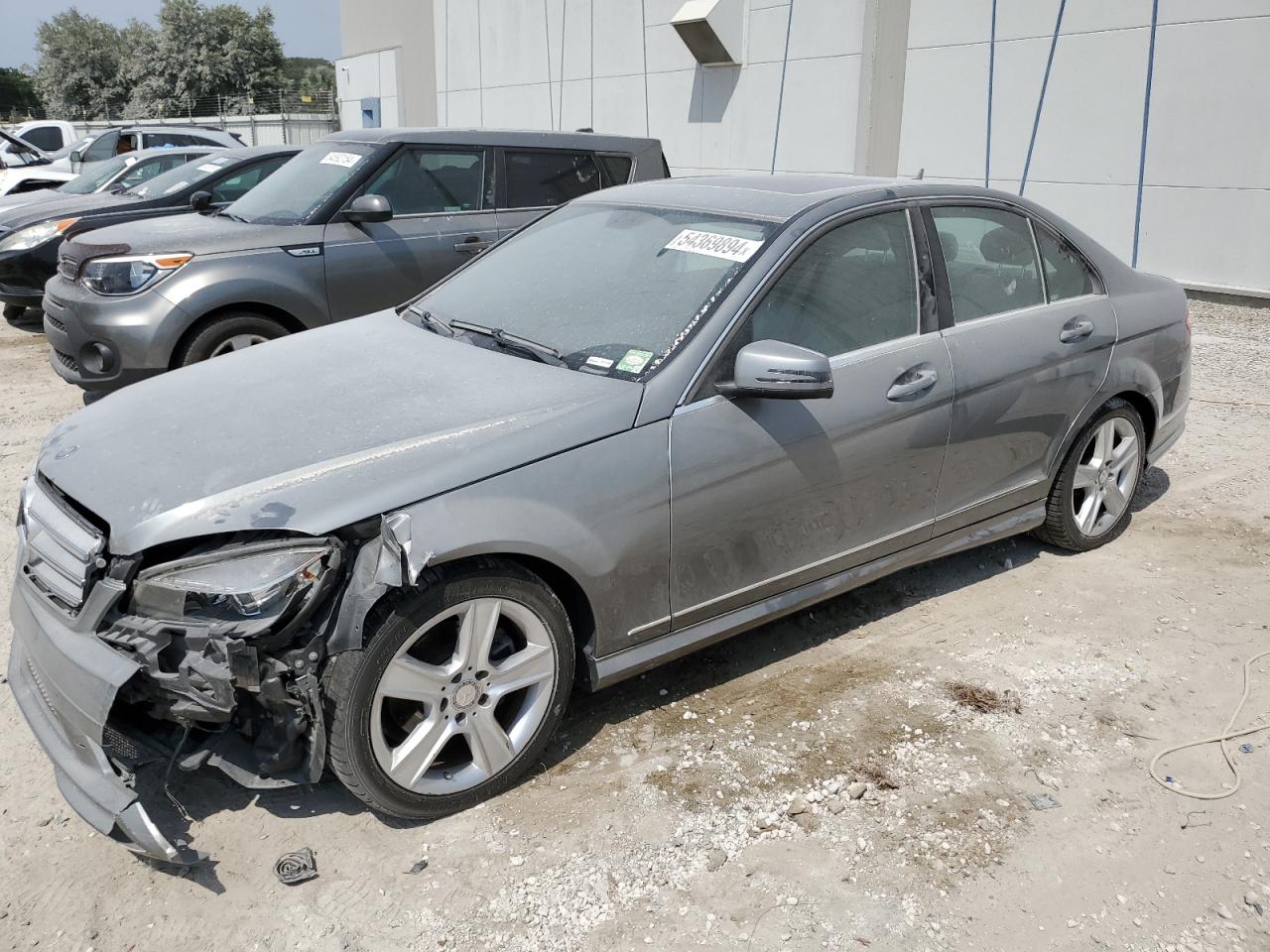 2011 MERCEDES-BENZ C 300