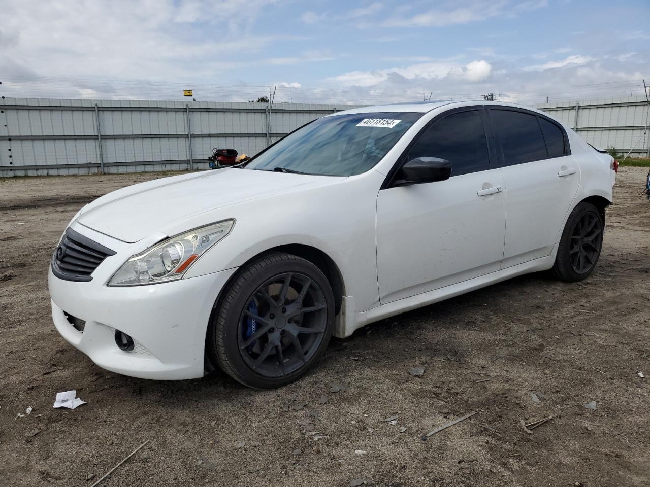 2013 INFINITI G37 BASE