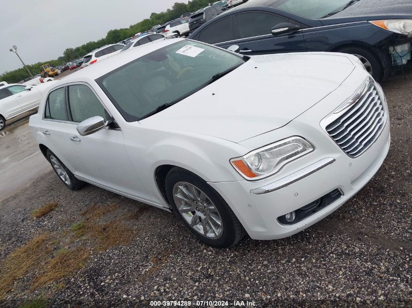 2013 CHRYSLER 300C