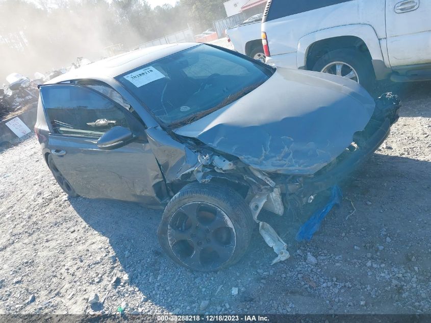 2010 VOLKSWAGEN GOLF 2-DOOR