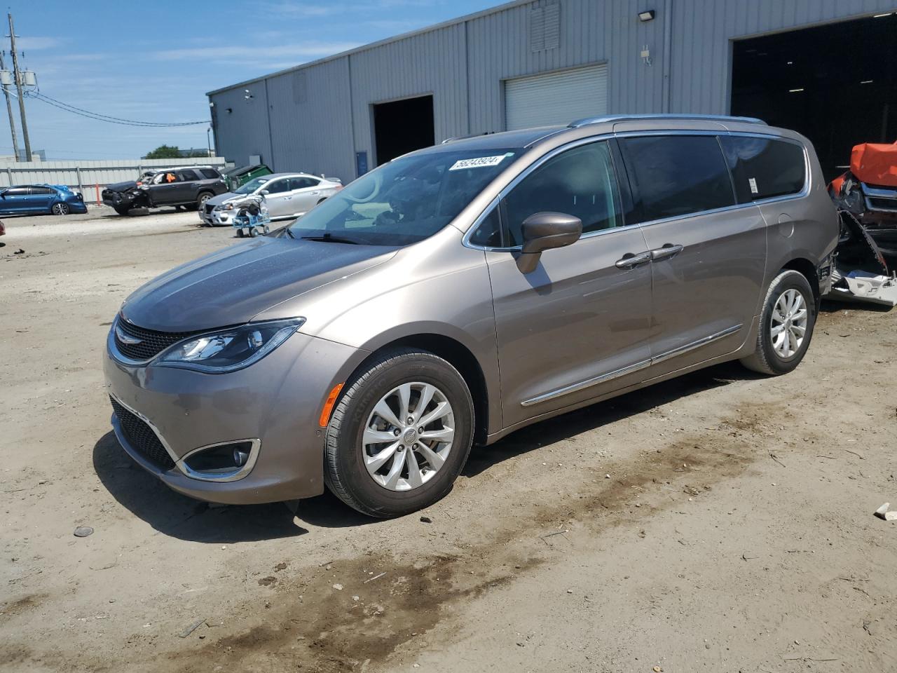 2018 CHRYSLER PACIFICA TOURING L