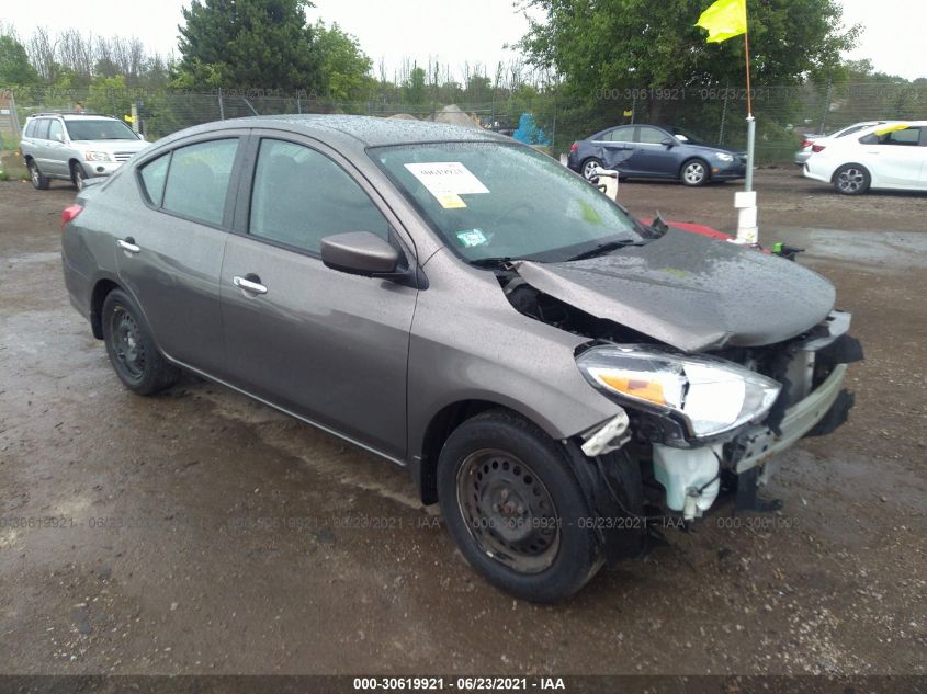 2016 NISSAN VERSA 1.6 SV